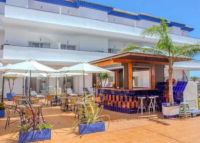 Vive Costa Azul 酒店 贝纳尔马德纳