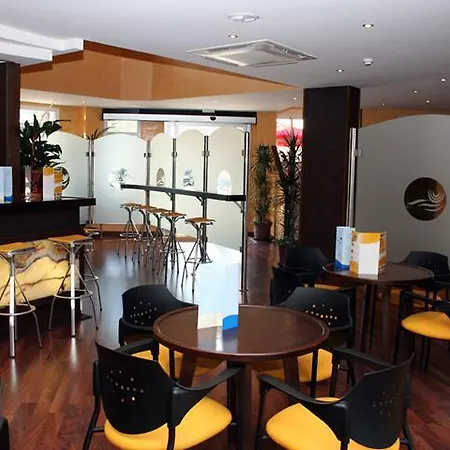 Vive Costa Azul Hotel 3*