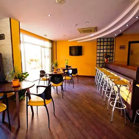 Szálloda Vive Costa Azul Benalmádena